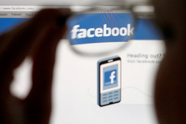 Пользователи Facebook заметили способ найти любого человека по номеру телефона - «Интернет и связь»