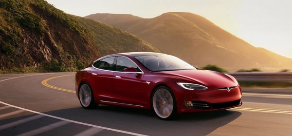 Продажи электромобилей Tesla в России резко выросли - «Новости сети»