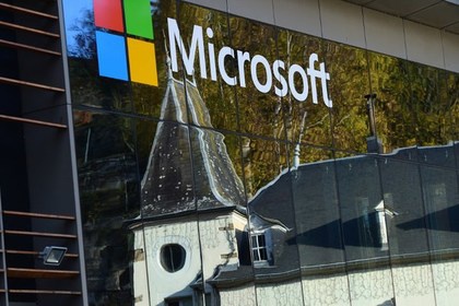 Между Microsoft и Google произошел скандал - «Интернет»