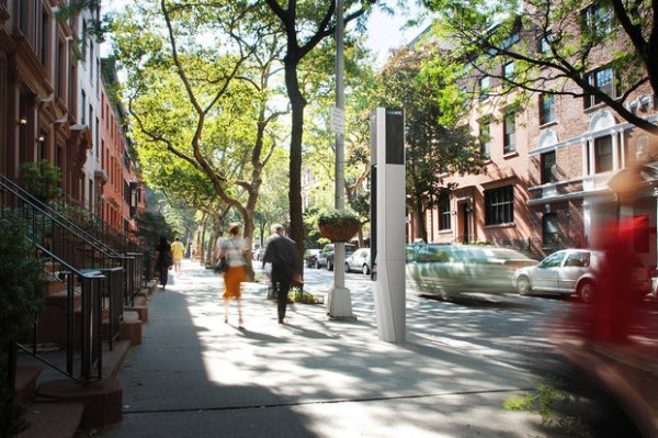 Масштабный эксперимент в Нью-Йорке: телефонные будки меняют на пилоны с бесплатным Wi-Fi - «Интернет и связь»