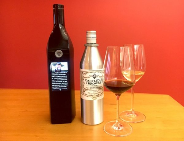 Смарт-бутылка Kuvee сохранит свежий вкус вина в течение месяца после открытия - «Новости сети»