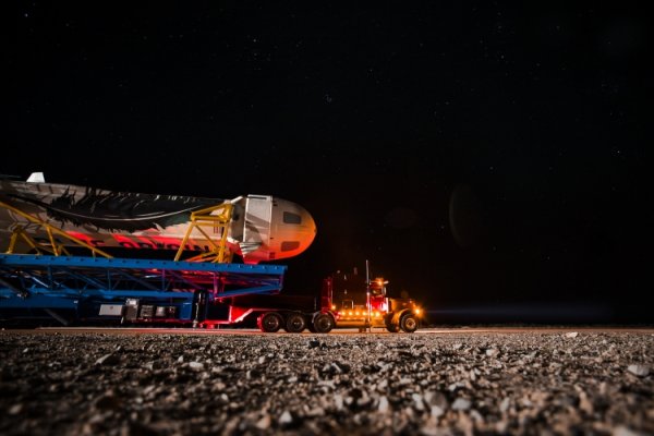 Blue Origin в третий раз произвела успешный запуск и посадку космического корабля - «Новости сети»