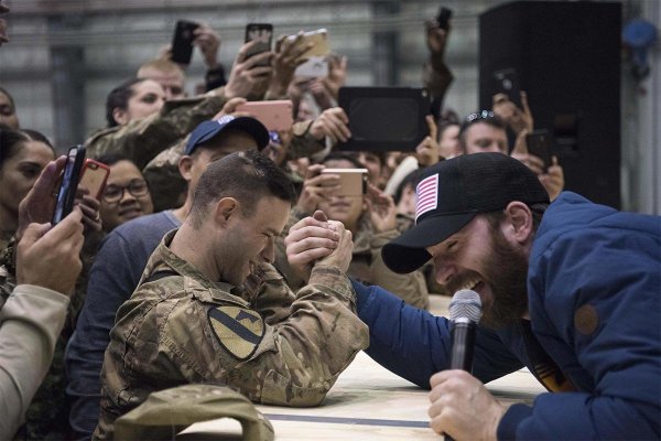 Выбраны лучшие фотографии армии США в 2016 году - «Интернет и связь»