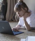 Изображения Surface Laptop под управлением Windows 10 S появились до начала презентации - «Windows»