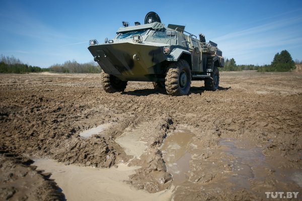 Хищник из Борисова: тест новейшего белорусского броневика, сконструированного девушкой - «Интернет и связь»