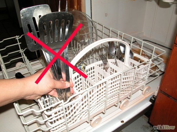 Полезные секреты: что нельзя мыть в посудомоечной машине и как правильно размещать в ней вещи - «Интернет и связь»
