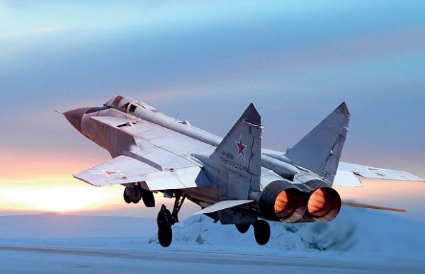 В России разбился истребитель-перехватчик МиГ-31 - «Интернет и связь»