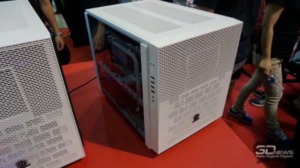 Computex 2017: корпуса Thermaltake Core с панелями из закалённого стекла - «Новости сети»