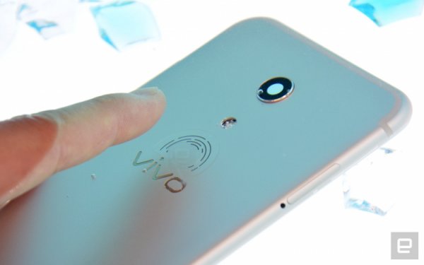 Смартфон Vivo первым получит встраиваемый в дисплей биометрический сканер Qualcomm - «Новости сети»
