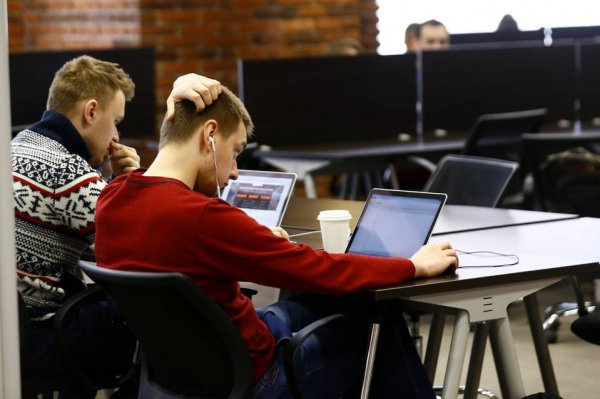 В России появилась вакансия "имитатора программиста" | - «Интернет и связь»