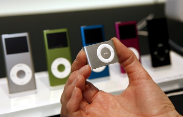 Apple убрала из продажи iPod shuffle и iPod nano | - «Интернет и связь»