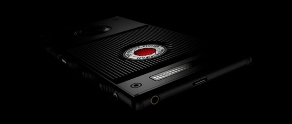 Открыт предзаказ на смартфон RED Hydrogen One с голографическим экраном - «Новости сети»