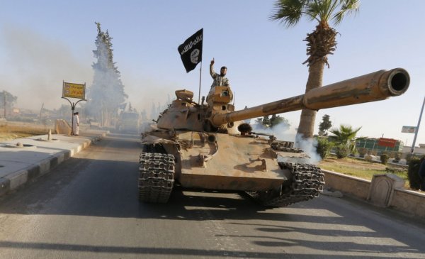 Топ-6 танков на войне с ИГИЛ | - «Интернет и связь»