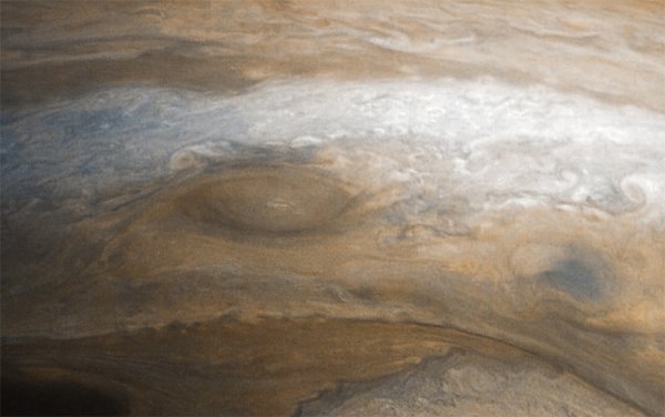 Фото дня: Юпитер штормит по-своему - «Новости сети»