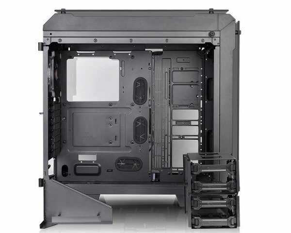 Корпус Thermaltake View 71 Tempered Glass Edition: закалённое стекло с четырёх сторон - «Новости сети»