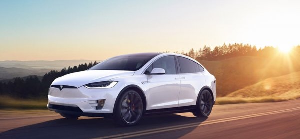 Продажи электромобилей Tesla в России резко выросли - «Новости сети»