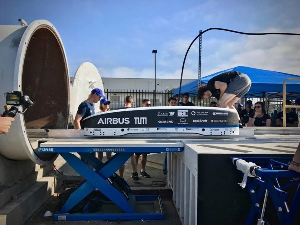 Студенты разогнали прототип Hyperloop до 324 километров в час | - «Интернет и связь»