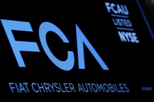 Fiat Chrysler отзывает почти полмиллиона пикапов из-за риска возгорания - «Новости сети»