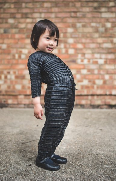 Изобретена одежда, которая растет вместе с ребенком | - «Интернет и связь»