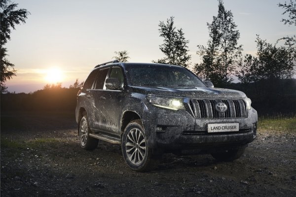 Новый внедорожник Toyota Land Cruiser Prado обзавёлся передовыми электронными помощниками - «Новости сети»