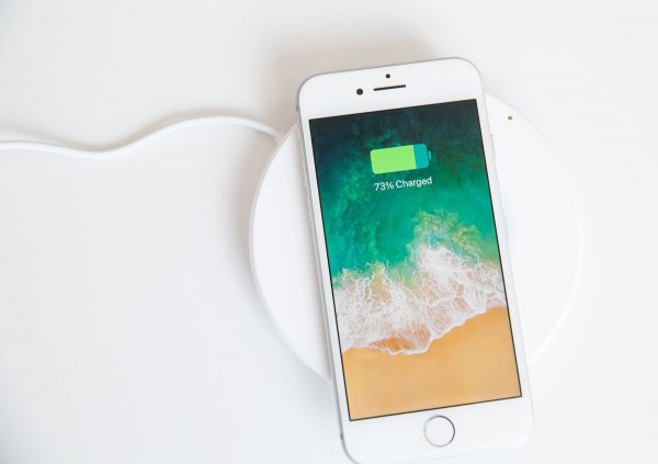 Обзор обзоров iPhone 8 и iPhone 8 Plus: плюсы и минусы новых смартфонов Apple | - «Интернет и связь»