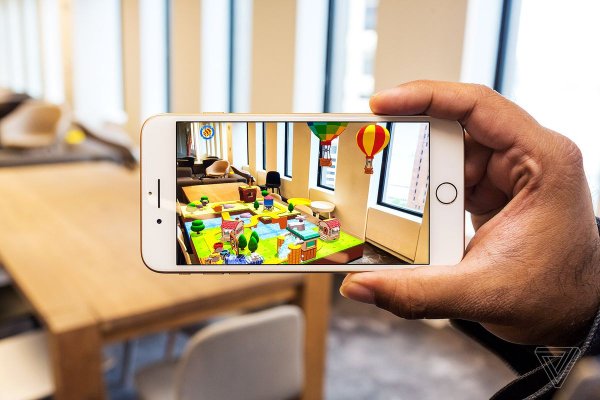 Обзор обзоров iPhone 8 и iPhone 8 Plus: плюсы и минусы новых смартфонов Apple | - «Интернет и связь»