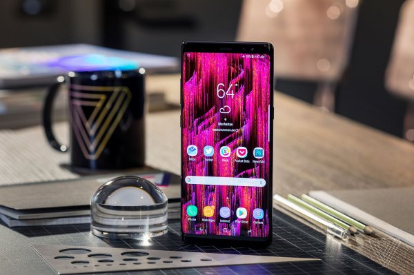 Обзор обзоров Samsung Galaxy Note 8: чем запомнился флагман обозревателям | - «Интернет и связь»