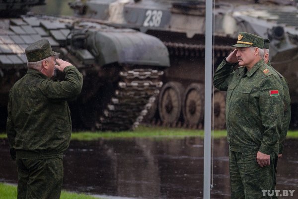 Потери на миллионы долларов и новая техника: самые важные моменты "Запад-2017" | - «Интернет и связь»