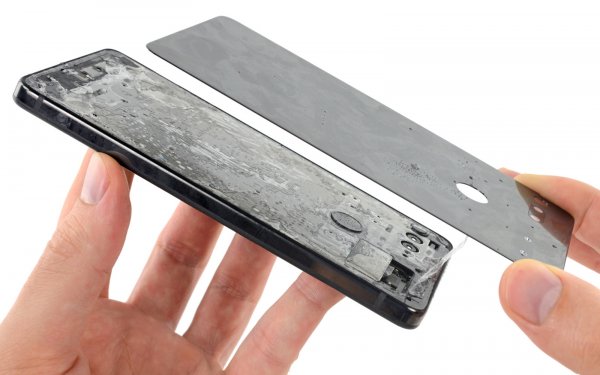 Разборка Essential Phone: отремонтировать не доломав нельзя - «Новости сети»