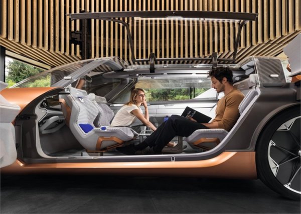 Renault Symbioz: концепт-кар, интегрированный с жилищем владельца - «Новости сети»