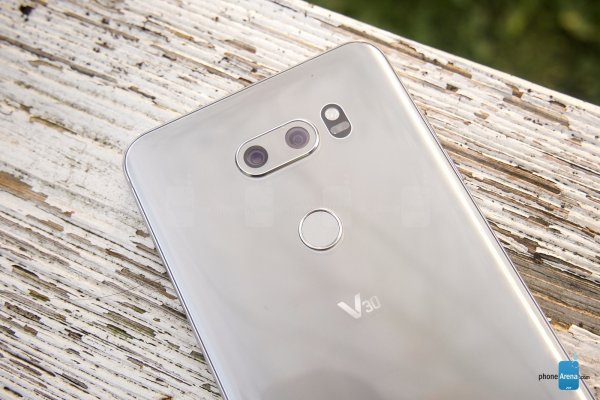 Звезда выставки IFA 2017: флагман LG V30 представлен официально | - «Интернет и связь»