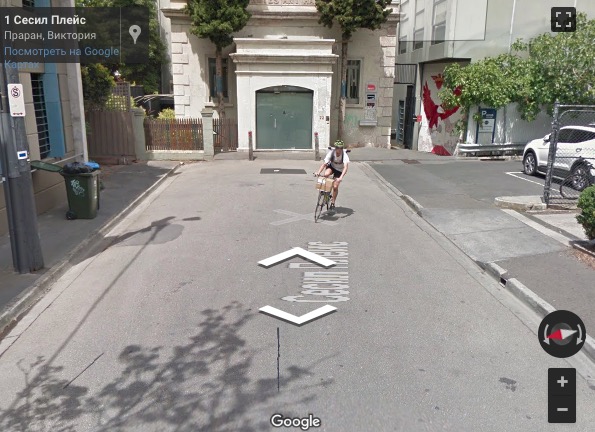 Велосипедист проехал целую улицу за машиной Google Maps, делая дэб | 42.TUT.BY - «Интернет и связь»