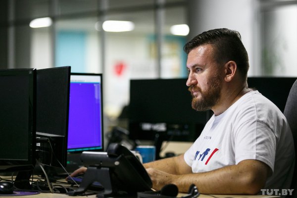 "Иногда бывает страшно". Ночной сисадмин — о самой одинокой работе | - «Интернет и связь»