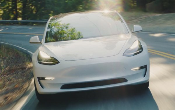 Tesla пока не удаётся выйти на запланированные объёмы выпуска Model 3 - «Новости сети»