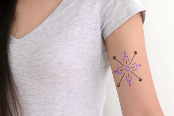 Вместо фитнес-браслета: "умная" татуировка расскажет о проблемах со здоровьем | - «Интернет и связь»