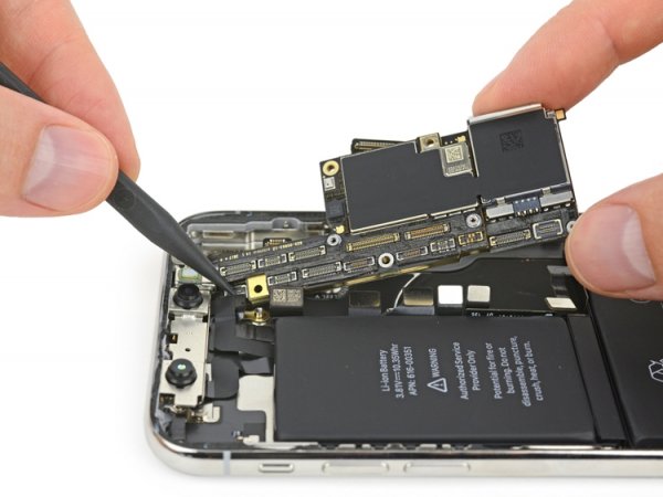 Что скрывает iPhone X: новый смартфон разобран «на винтики» - «Новости сети»