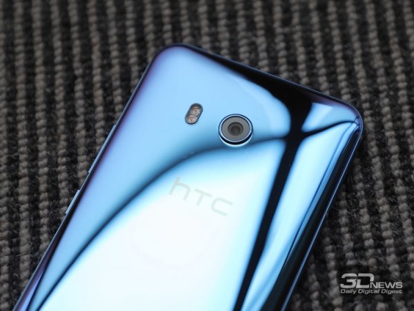 HTC планирует выпуск нового смартфона с двойной камерой - «Новости сети»