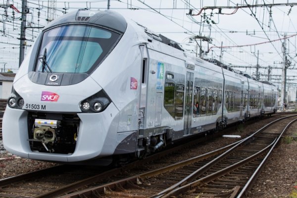 В Голландии тестируют беспилотный грузовой поезд - «Новости сети»