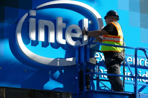 Intel назначила новых руководителей производством и разработками - «Новости сети»