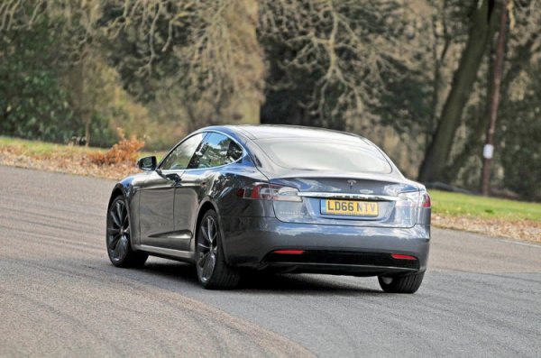 Tesla — №1 в классе люкс: статистика продаж электрокара Model S в Европе - «Новости сети»