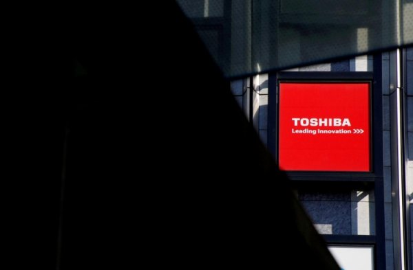 Toshiba рассчитывает завершить продажу полупроводникового бизнеса этим летом - «Новости сети»