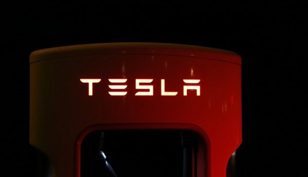 Tesla рассказала о местоположении будущих зарядных станций Supercharger - «Новости сети»