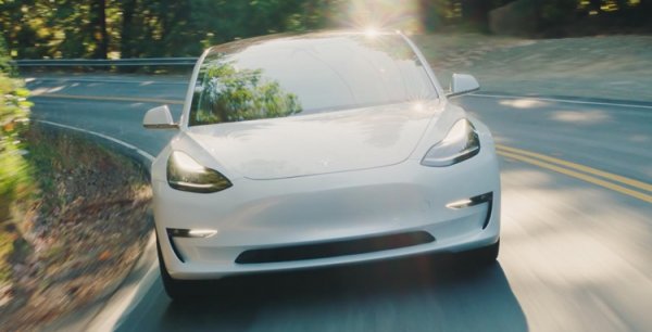 Выпуск Tesla Model 3 по цене $35 000 разорит компанию - «Новости сети»
