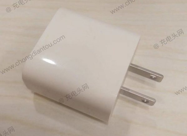 Apple не будет отдельно продавать 18-ваттные зарядные устройства для iPhone - «Новости сети»