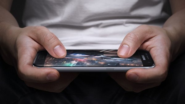 Samsung изучает возможность выпуска игрового смартфона - «Новости сети»
