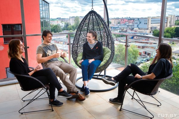 "Тут можно прикорнуть, если есть свободное время". Как отдыхает минский офис Viber - «Интернет и связь»