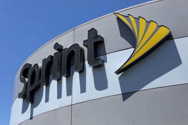 LG и Sprint обещают выпустить в 2019 году 5G-телефон с тонким корпусом - «Новости сети»