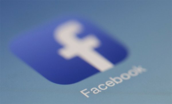 Анонс смарт-дисплеев Facebook ожидается в октябре - «Новости сети»