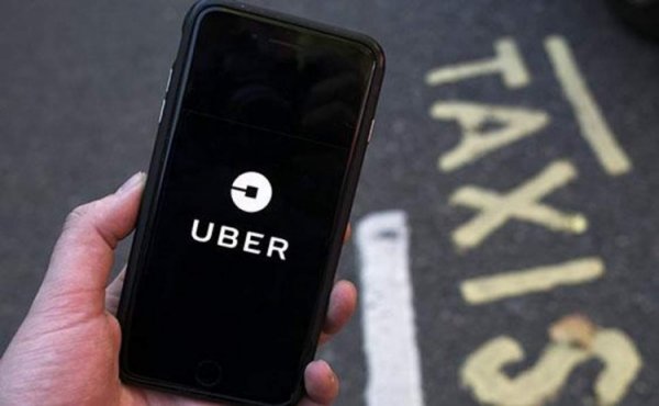 Uber запустил в Великобритании службу круглосуточной телефонной поддержки - «Новости сети»