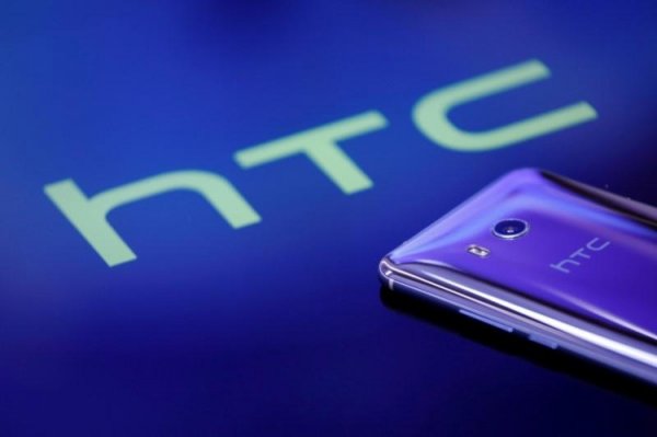 HTC стремительно теряет выручку - «Новости сети»